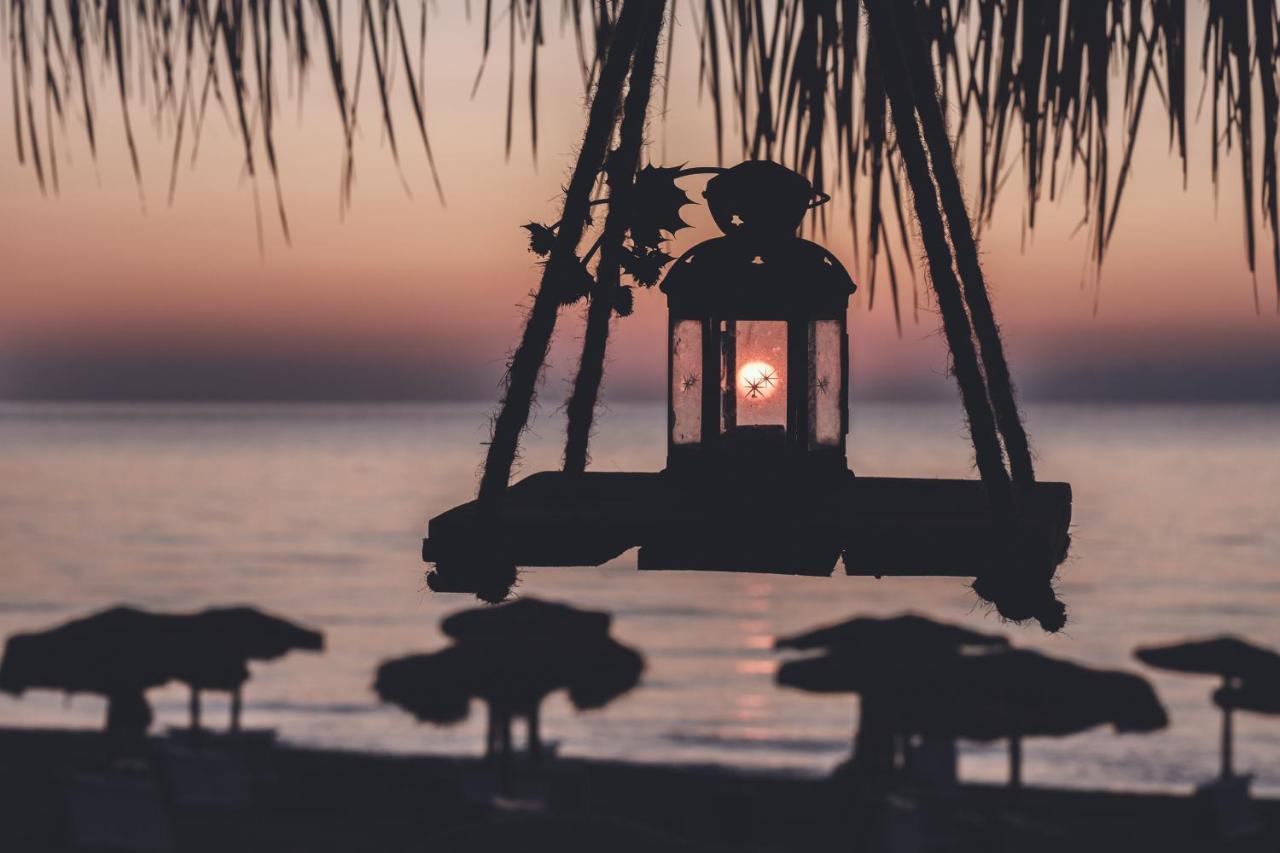 Riva Del Sol Beach Resort Санта Катерина дело Йонио Екстериор снимка
